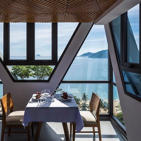 Venue Hotel Nha Trang Beach Exterior foto