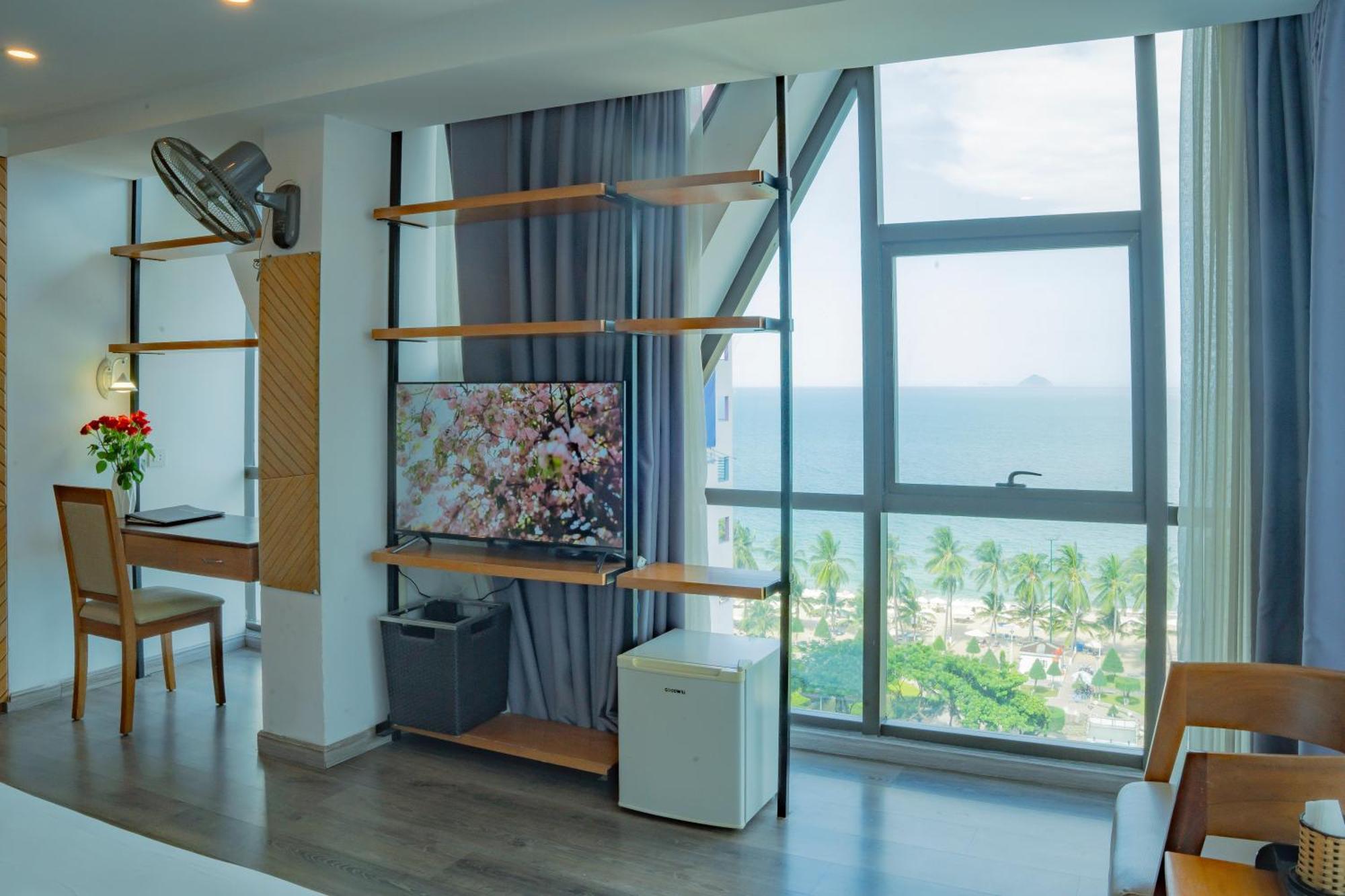 Venue Hotel Nha Trang Beach Exterior foto