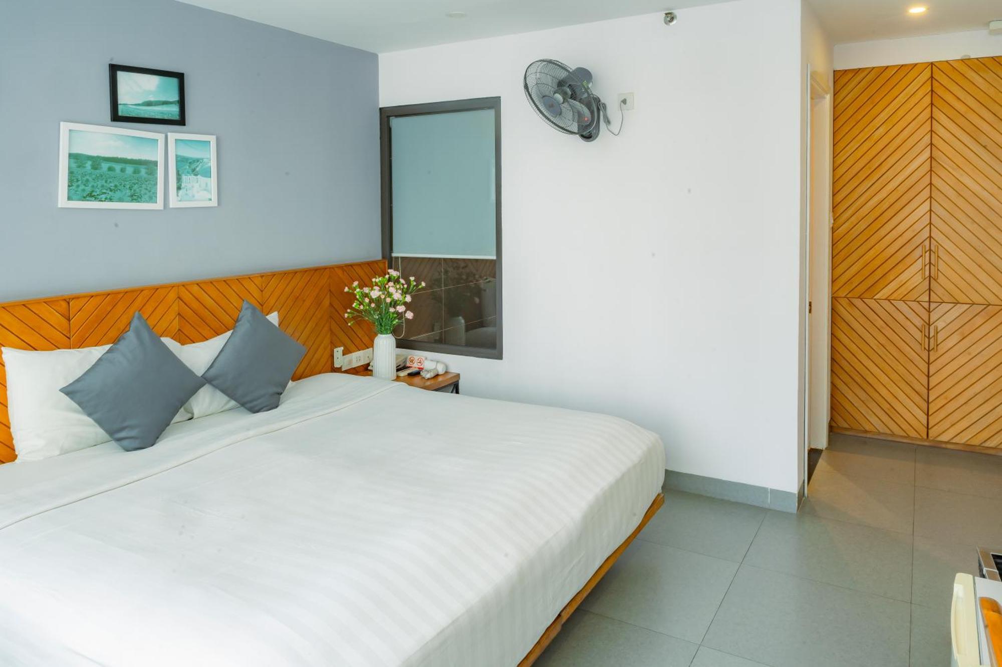 Venue Hotel Nha Trang Beach Exterior foto